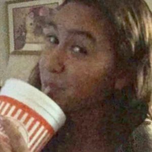 Meet your Posher, Daniela